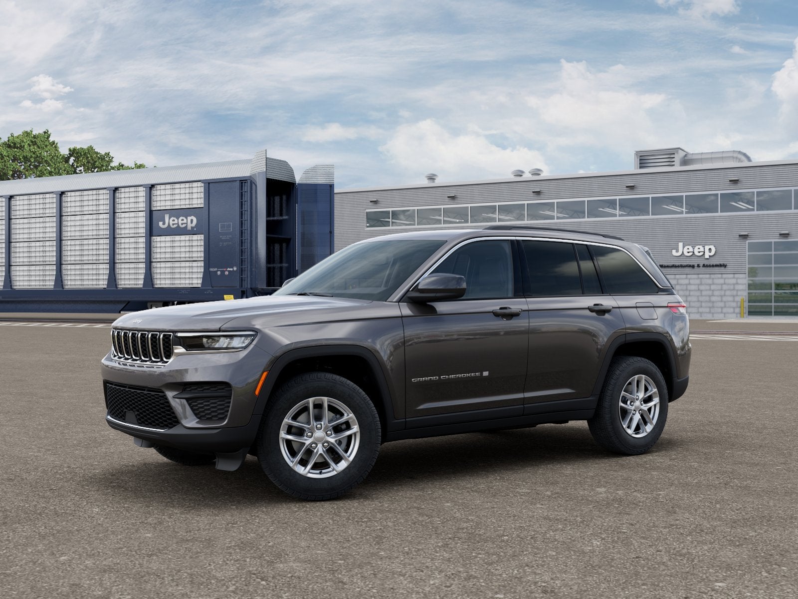 2026 Jeep Grand Cherokee Laredo X 4x4's photo