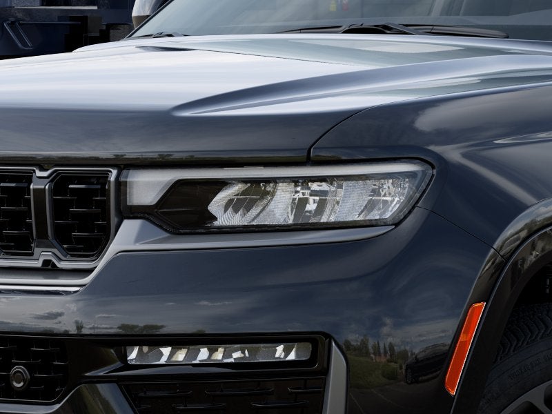 2027 Jeep Grand Cherokee GRAND CHEROKEE SUMMIT 4X4